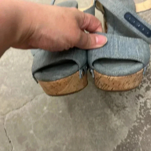 Michael kors denim cork platform sandals - Picture 3 of 7